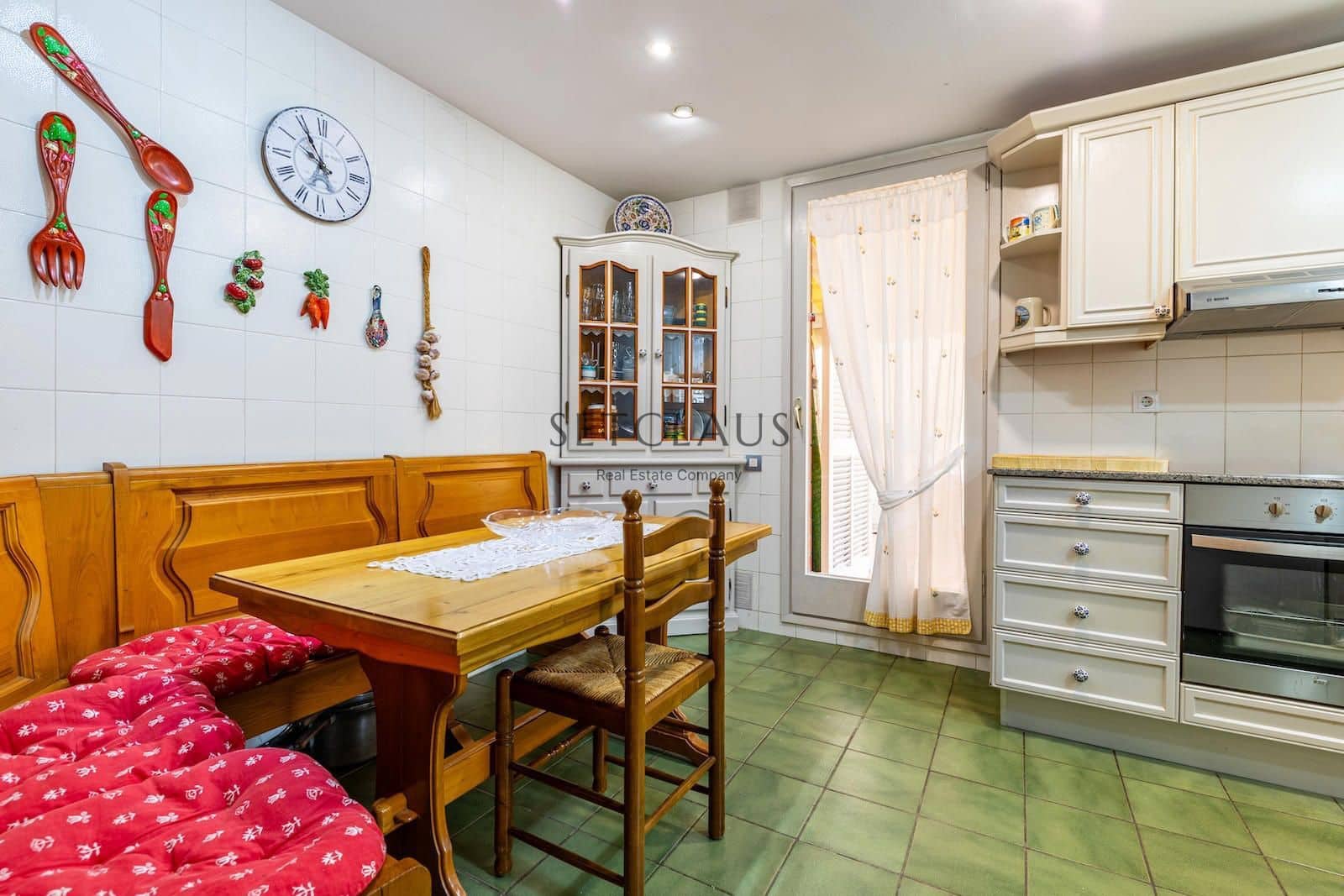 4 soveværelse Byhus til salg i Tiana med swimmingpool garage - € 690.000 (Ref: 8640346)