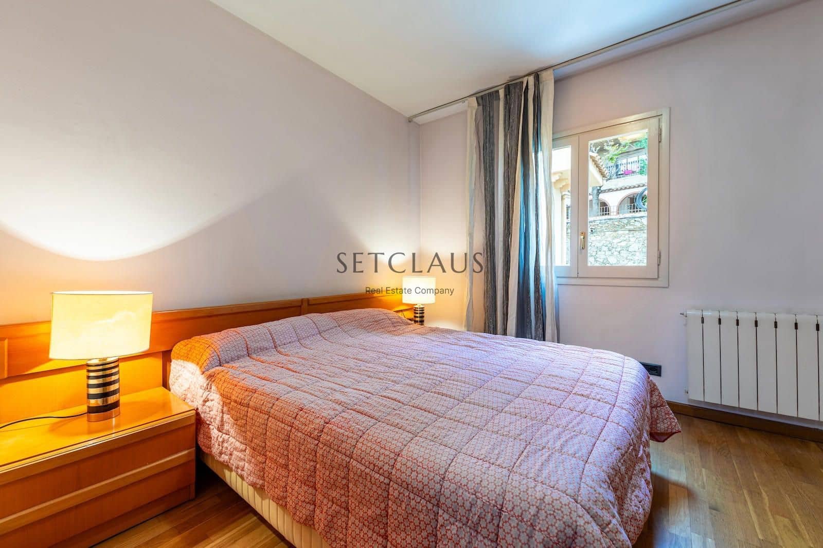 4 soveværelse Byhus til salg i Tiana med swimmingpool garage - € 690.000 (Ref: 8640346)