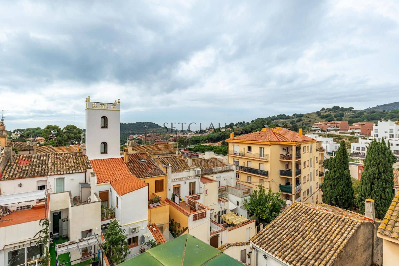 4 soveværelse Byhus til salg i Tiana med swimmingpool garage - € 690.000 (Ref: 8640346)