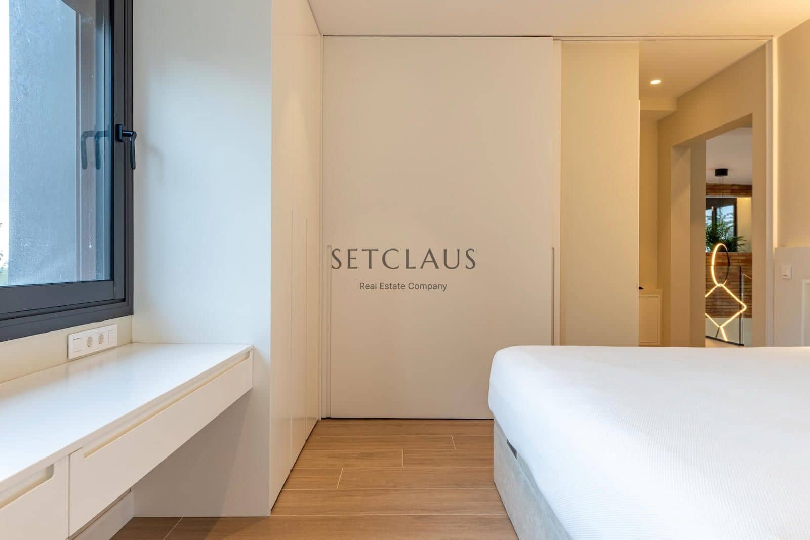 4 soveværelse Villa til salg i Tiana med swimmingpool - € 1.900.000 (Ref: 8649022)