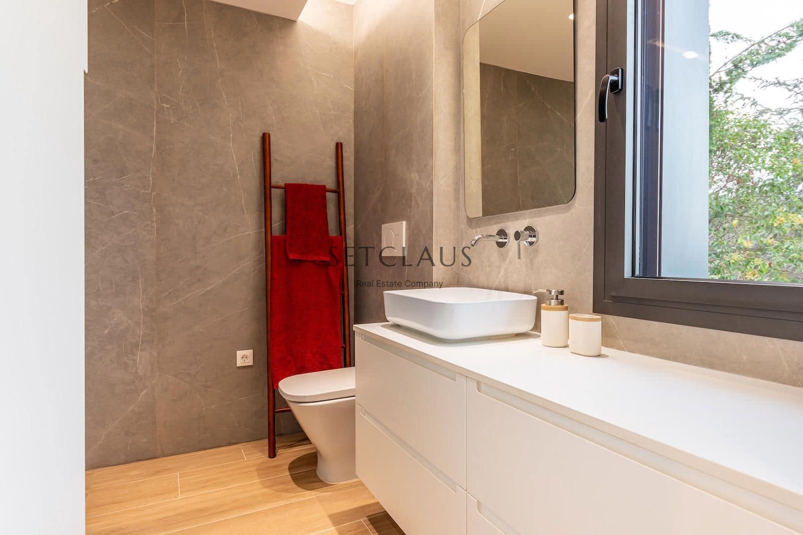 4 soveværelse Villa til salg i Tiana med swimmingpool - € 1.900.000 (Ref: 8649022)