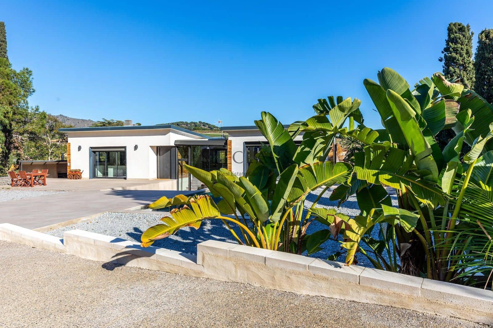 4 soveværelse Villa til salg i Tiana med swimmingpool - € 1.900.000 (Ref: 8649022)