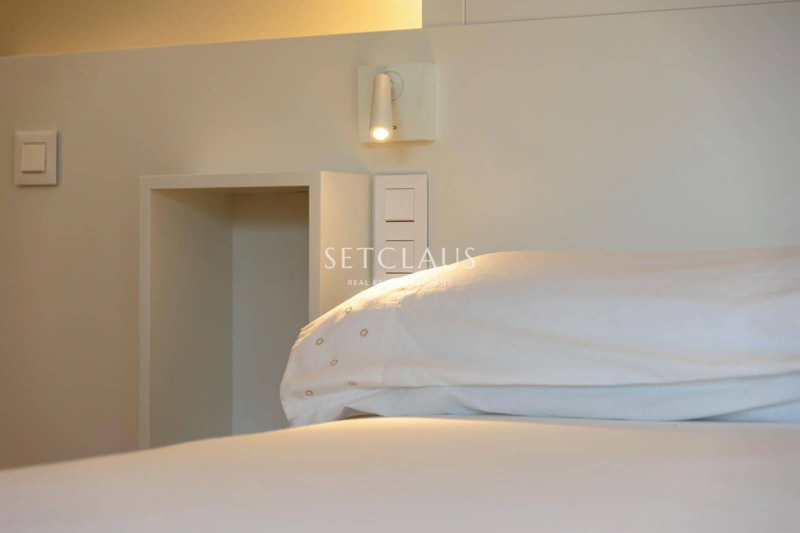 4 slaapkamer Villa te koop in Tiana met zwembad - € 1.900.000 (Ref: 8649022)