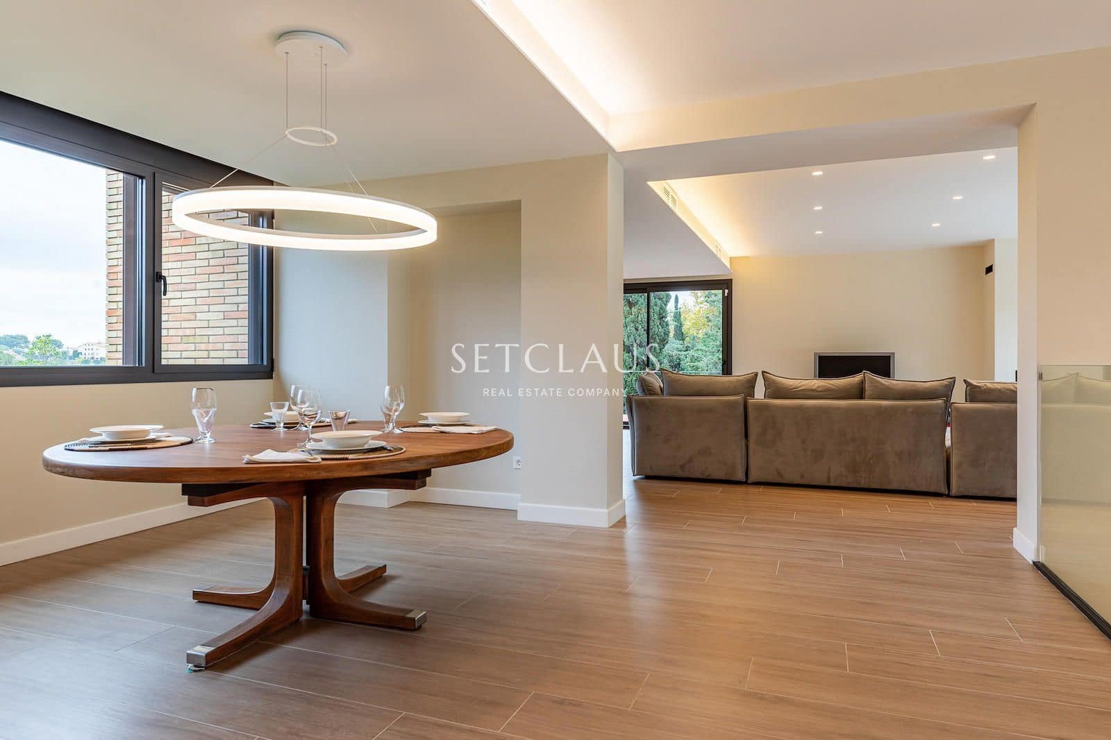 4 slaapkamer Villa te koop in Tiana met zwembad - € 1.900.000 (Ref: 8649022)