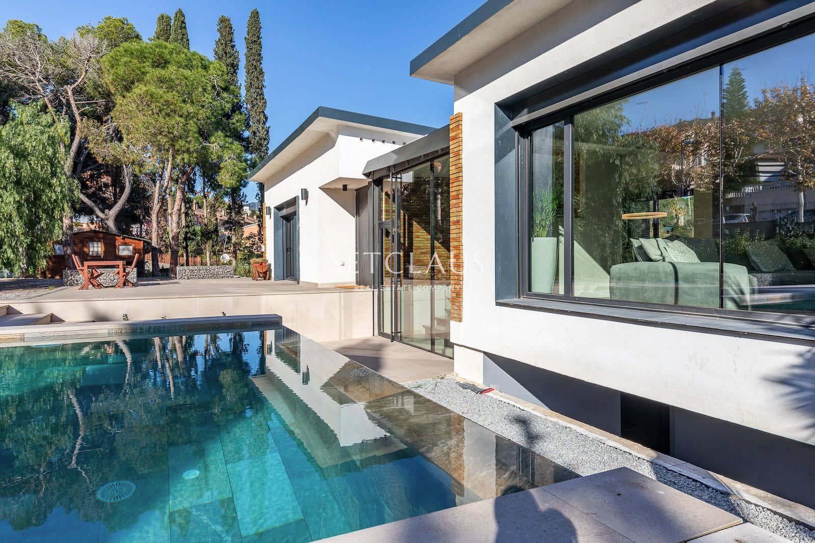 4 slaapkamer Villa te koop in Tiana met zwembad - € 1.900.000 (Ref: 8649022)