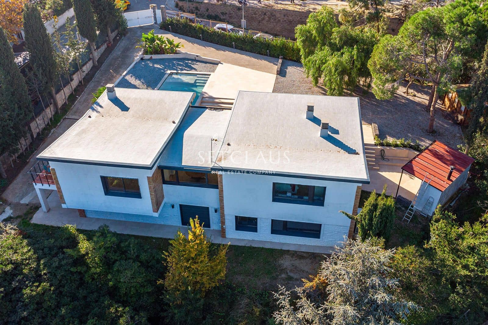 4 slaapkamer Villa te koop in Tiana met zwembad - € 1.900.000 (Ref: 8649022)