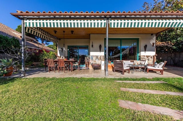 5 sovrum Villa till salu i Cabrils med pool garage - 770 000 € (Ref: 8666371)