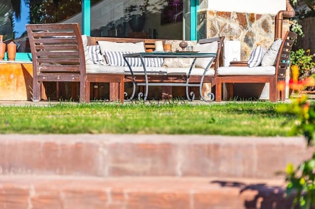 5 sovrum Villa till salu i Cabrils med pool garage - 770 000 € (Ref: 8666371)