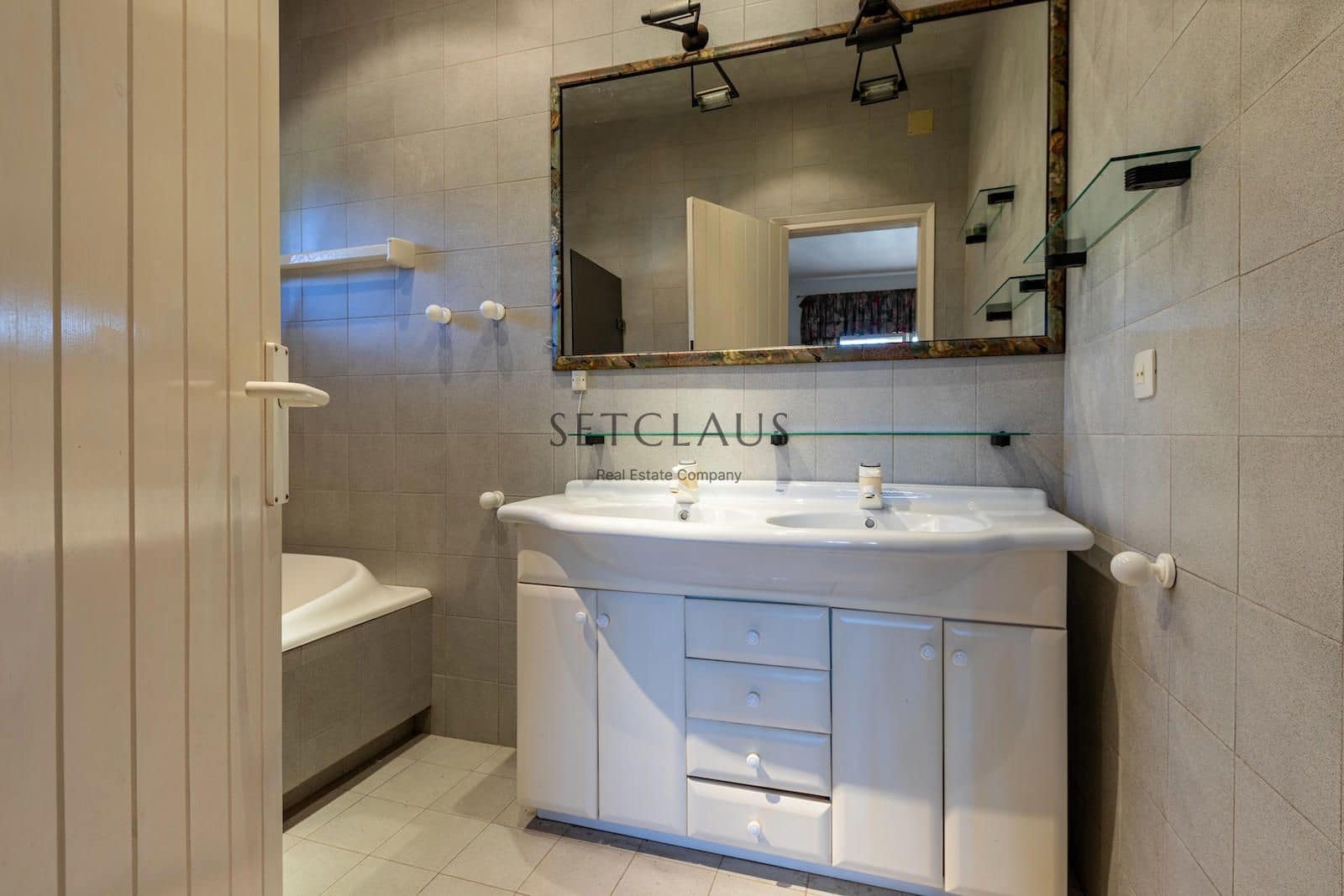 5 quarto Moradia para venda em Lloret de Mar com piscina garagem - 1 350 000 € (Ref: 8677125)