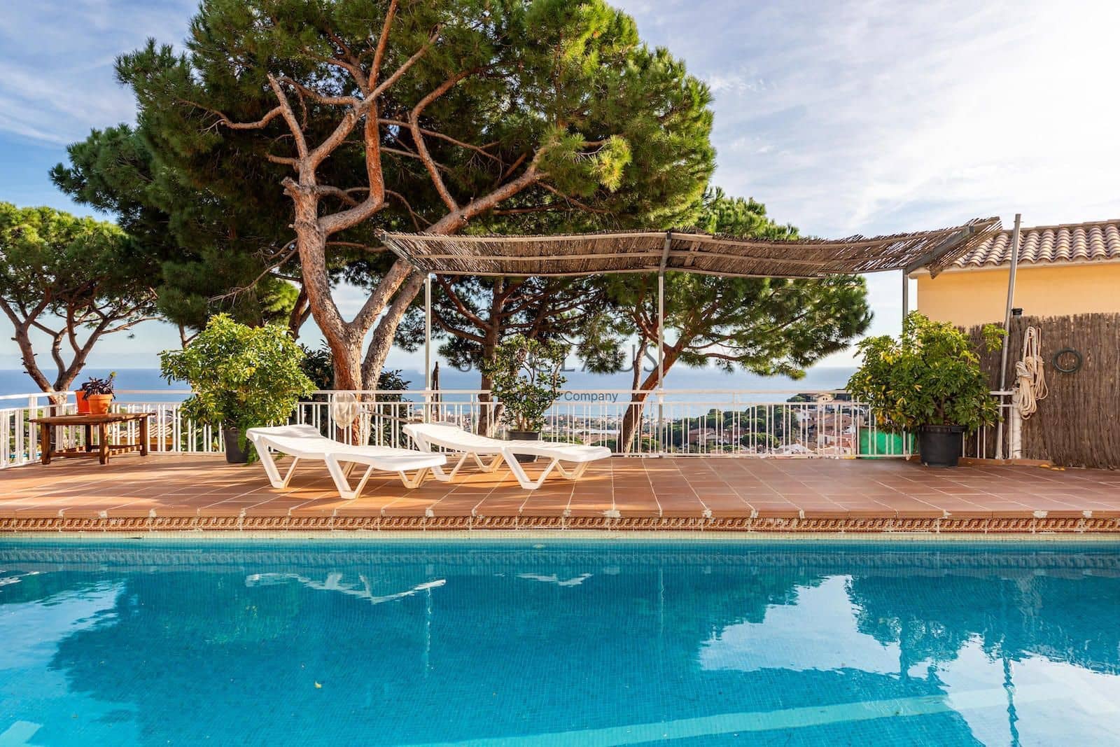 5 soveværelse Villa til salg i Premia de Dalt med swimmingpool garage - € 870.000 (Ref: 8700515)