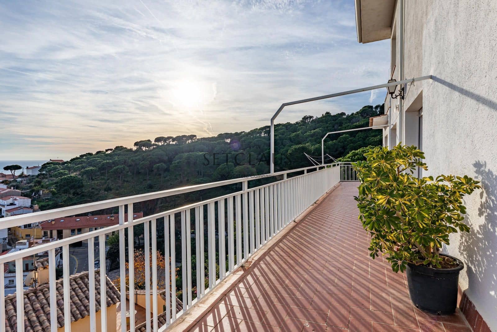 5 soveværelse Villa til salg i Premia de Dalt med swimmingpool garage - € 870.000 (Ref: 8700515)