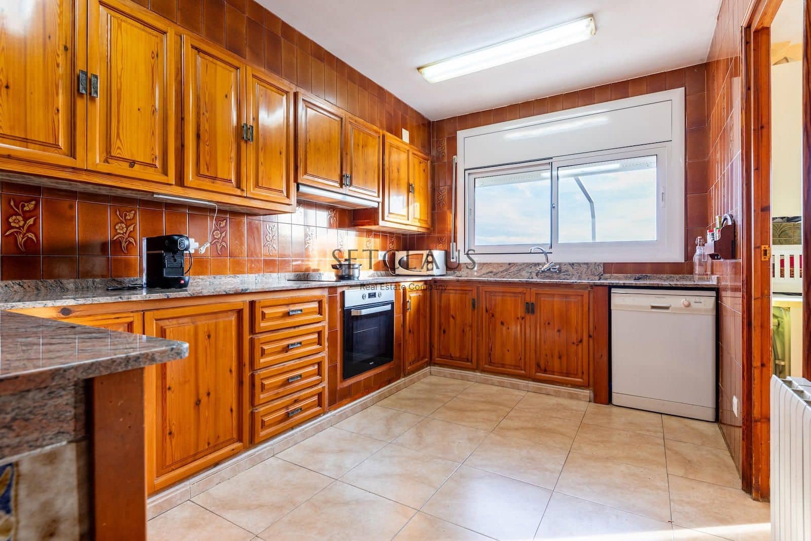 5 soveværelse Villa til salg i Premia de Dalt med swimmingpool garage - € 870.000 (Ref: 8700515)