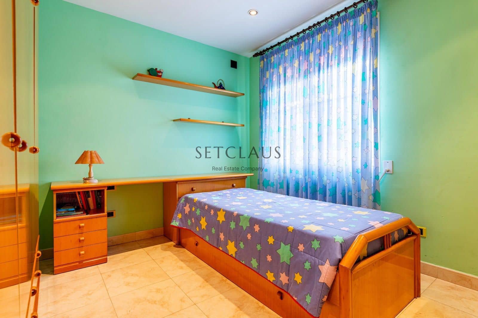 5 soveværelse Villa til salg i Premia de Mar med swimmingpool garage - € 820.000 (Ref: 8734879)