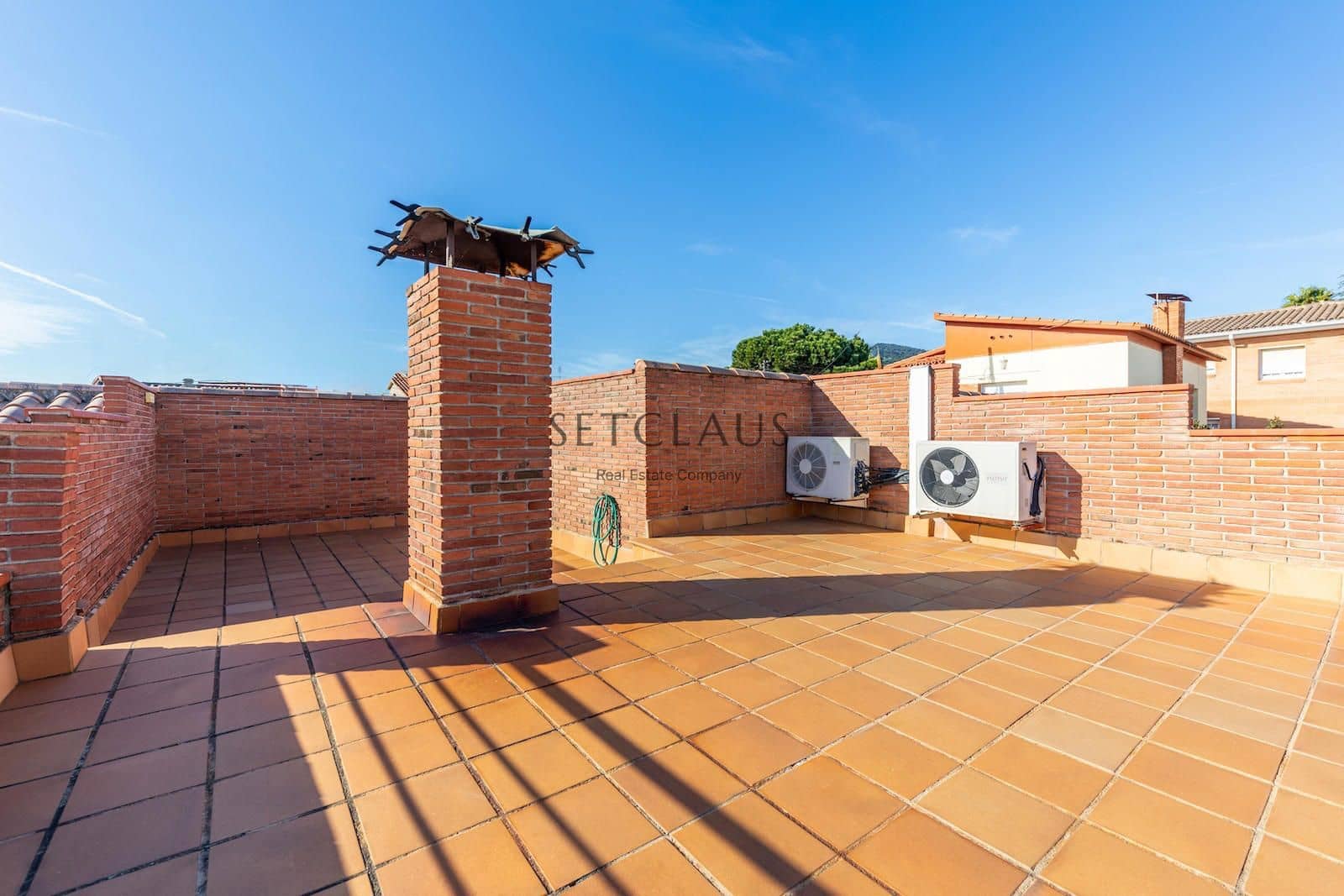 5 soveværelse Villa til salg i Premia de Mar med swimmingpool garage - € 820.000 (Ref: 8734879)