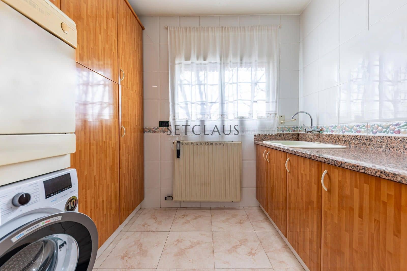 5 soveværelse Villa til salg i Premia de Mar med swimmingpool garage - € 820.000 (Ref: 8734879)