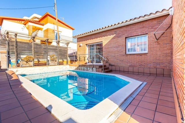 5 soveværelse Villa til salg i Premià de Mar med swimmingpool garage - € 820.000 (Ref: 8734879)