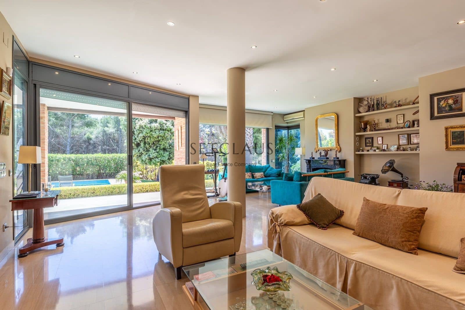 7 sypialnia Willa na sprzedaż w Teia z basenem garażem - 2 450 000 € (Ref: 8743929)