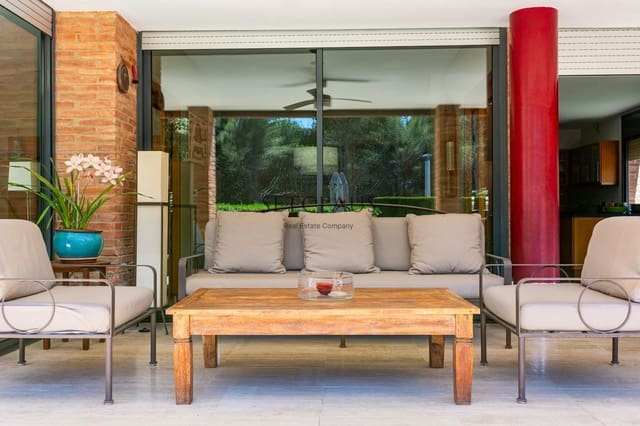 7 soverom Villa til salgs i Teià med svømmebasseng garasje - € 2 450 000 (Ref: 8743929)