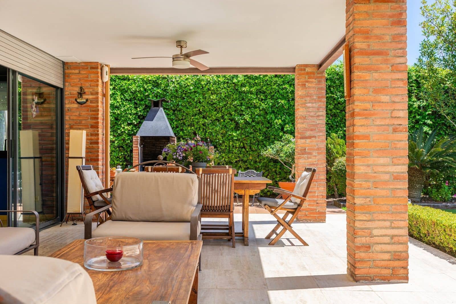 7 sypialnia Willa na sprzedaż w Teia z basenem garażem - 2 450 000 € (Ref: 8743929)