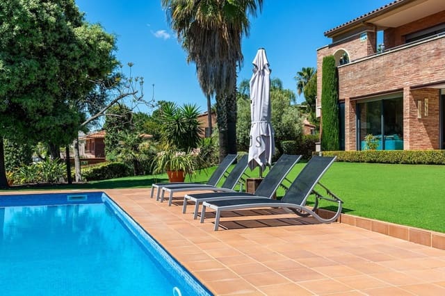 7 soverom Villa til salgs i Teià med svømmebasseng garasje - € 2 450 000 (Ref: 8743929)
