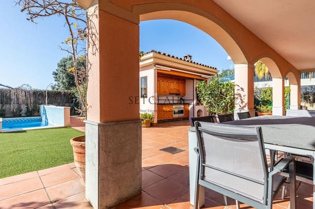 4 soveværelse Villa til salg i Alella med swimmingpool garage - € 2.900.000 (Ref: 8790937)