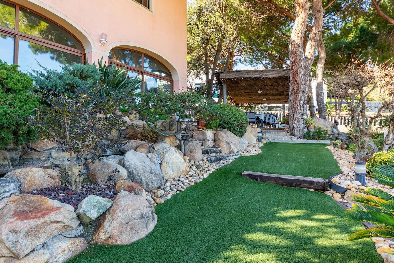 4 slaapkamer Villa te koop in Alella met zwembad garage - € 2.900.000 (Ref: 8790937)