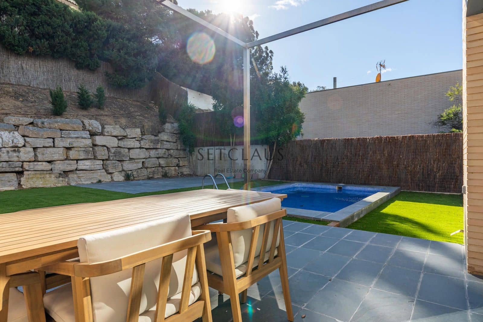 4 soveværelse Villa til salg i Alella med swimmingpool garage - € 1.090.000 (Ref: 8803856)