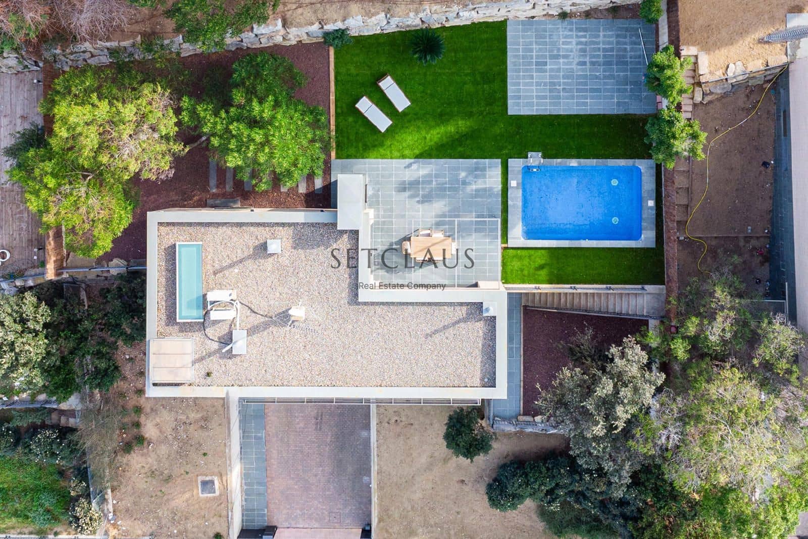 4 soveværelse Villa til salg i Alella med swimmingpool garage - € 1.090.000 (Ref: 8803856)