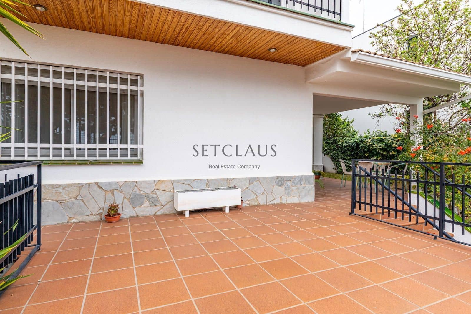 4 soveværelse Villa til salg i El Masnou med garage - € 860.000 (Ref: 8835974)