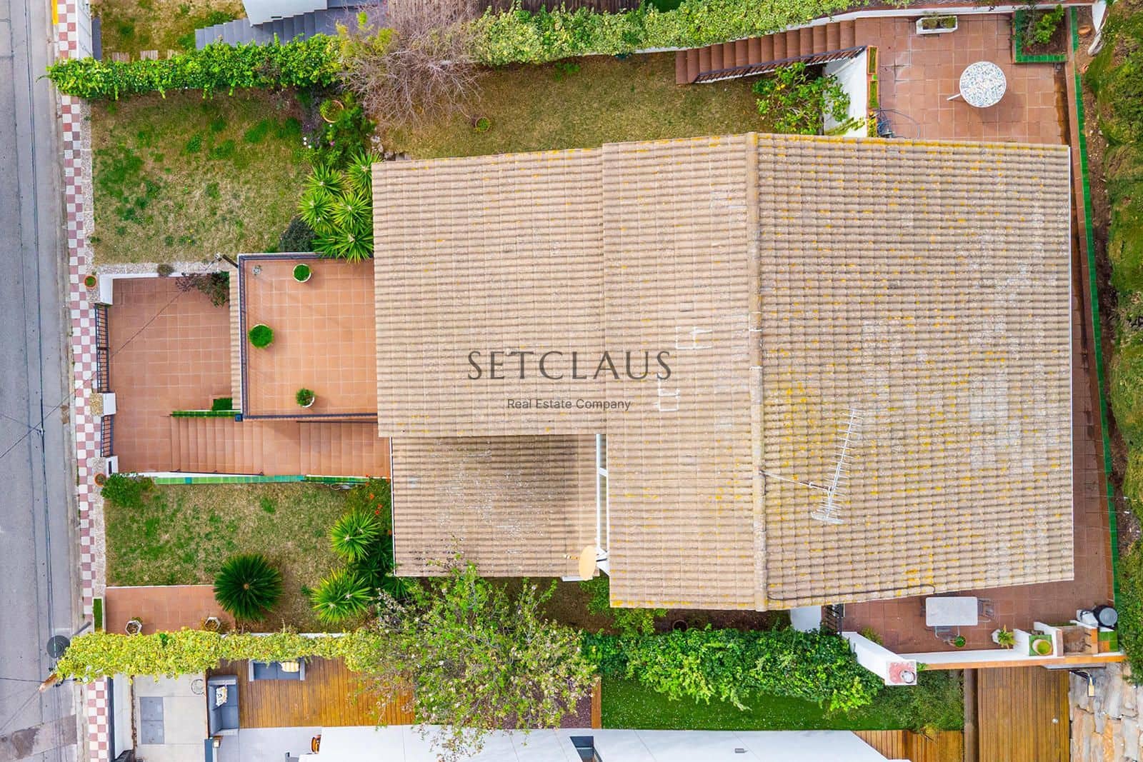 4 soveværelse Villa til salg i El Masnou med garage - € 860.000 (Ref: 8835974)