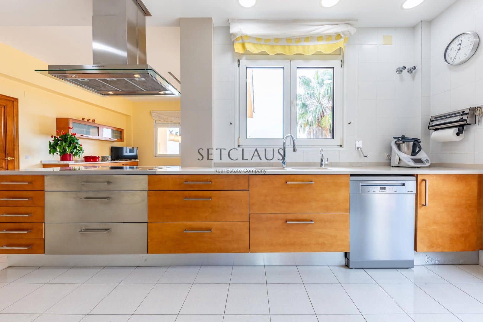 8 soveværelse Villa til salg i Badalona med swimmingpool garage - € 1.850.000 (Ref: 8868644)