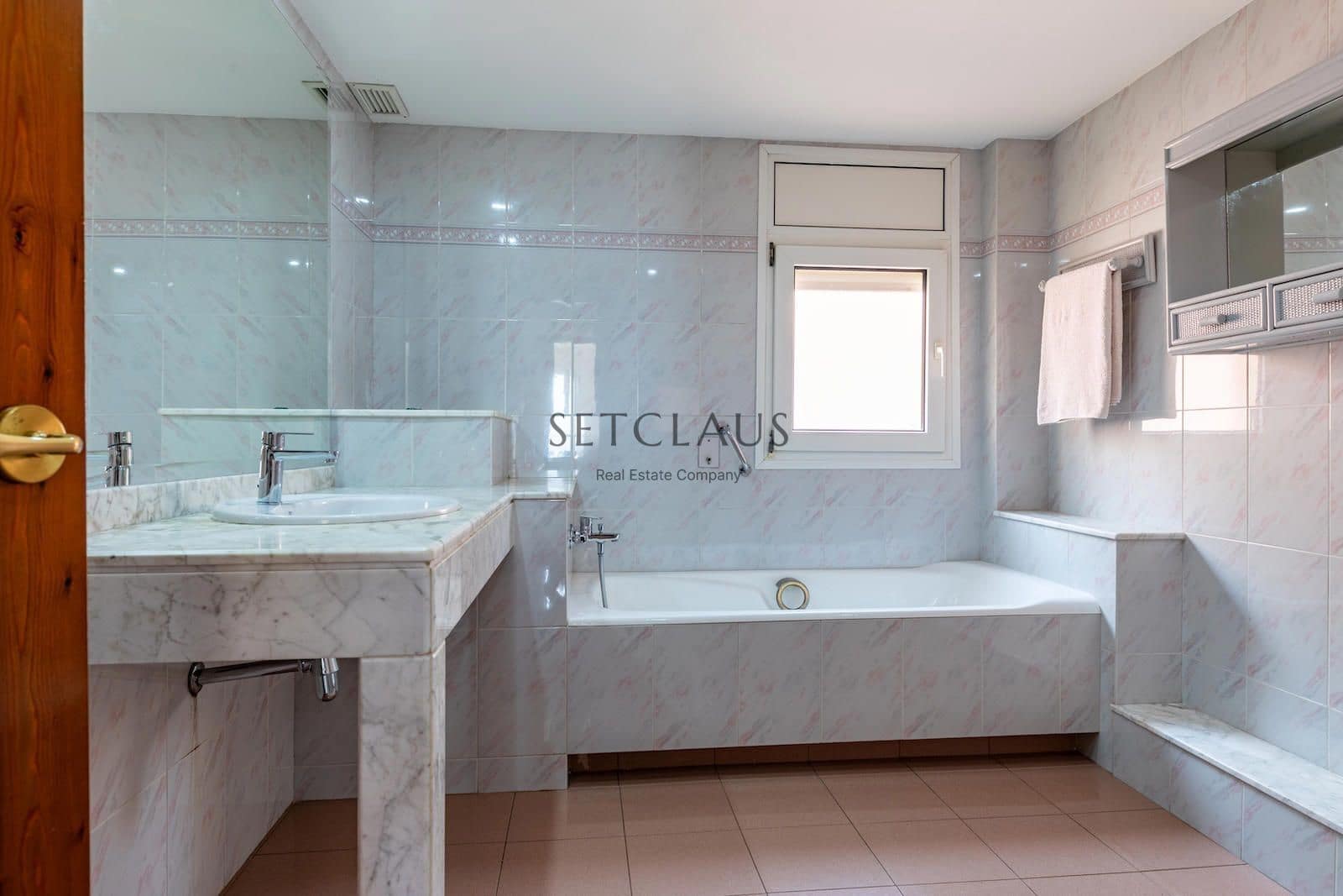 8 soveværelse Villa til salg i Badalona med swimmingpool garage - € 1.850.000 (Ref: 8868644)