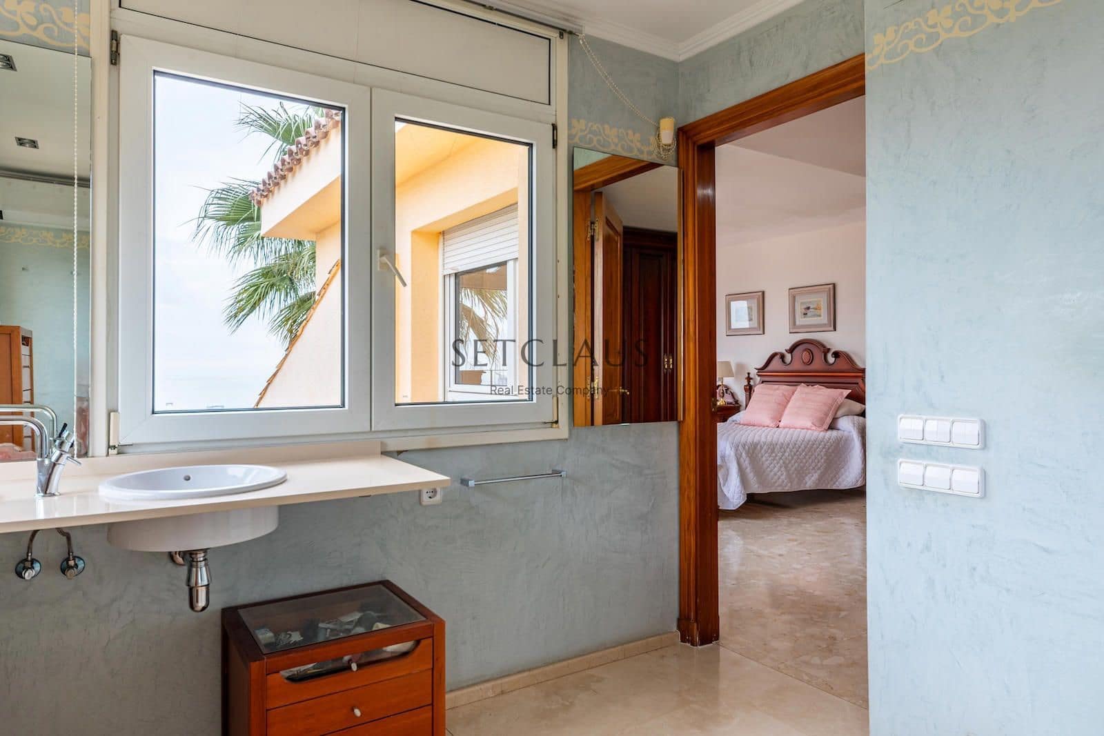 8 soveværelse Villa til salg i Badalona med swimmingpool garage - € 1.850.000 (Ref: 8868644)