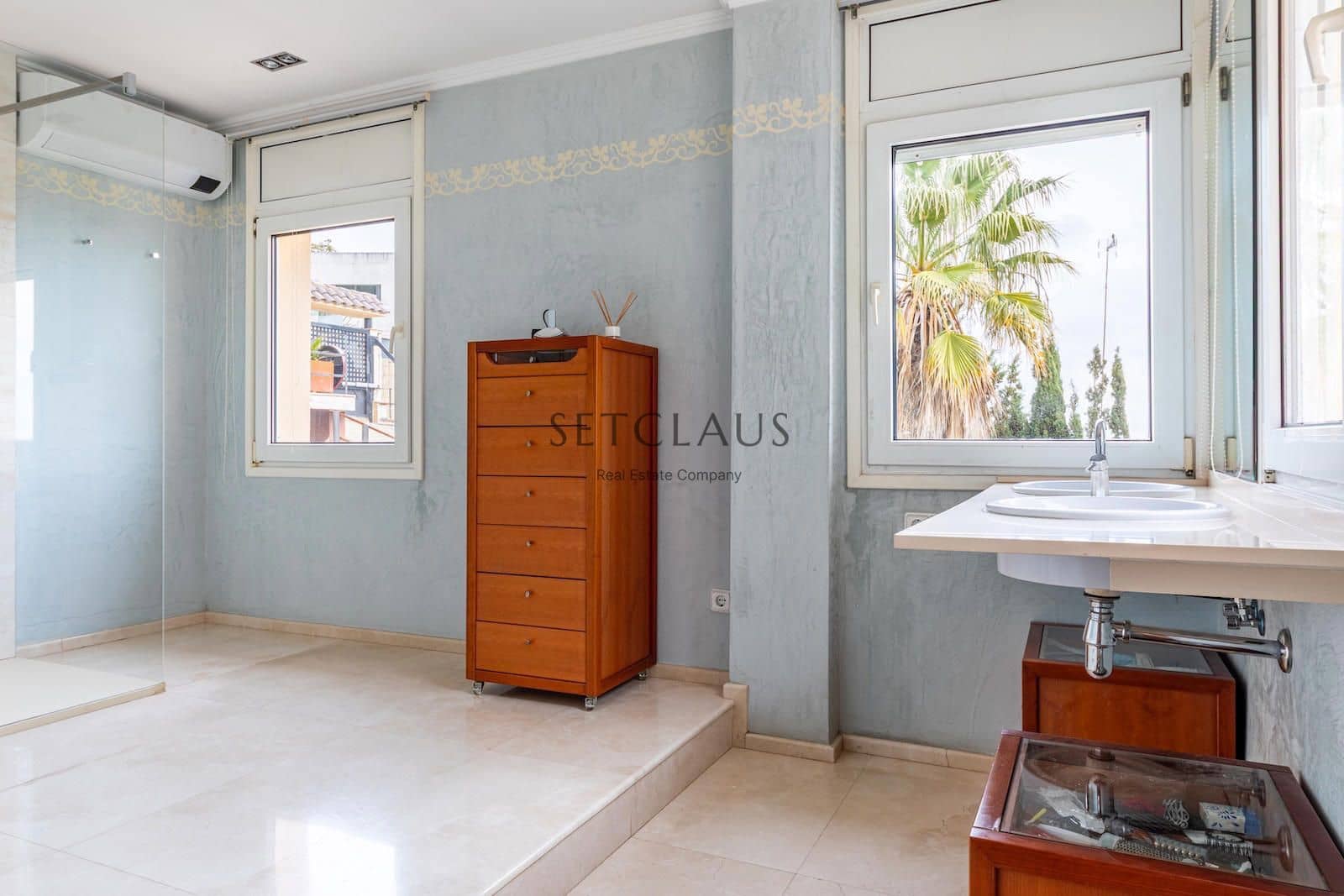 8 soveværelse Villa til salg i Badalona med swimmingpool garage - € 1.850.000 (Ref: 8868644)