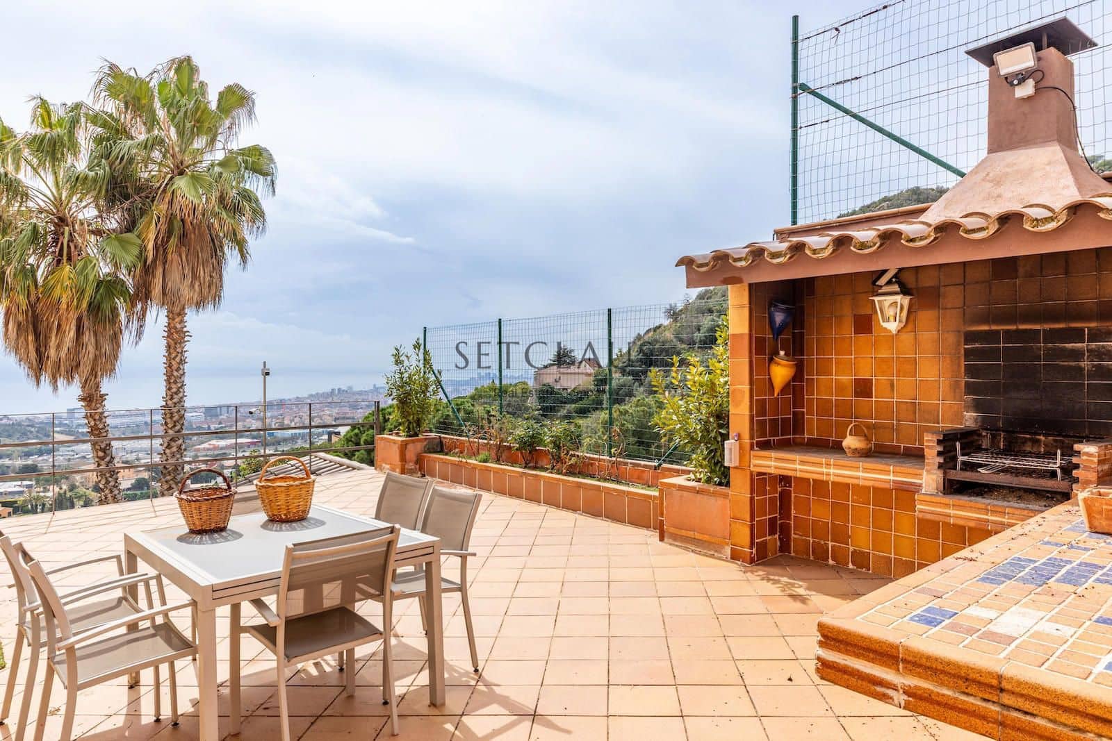 8 soveværelse Villa til salg i Badalona med swimmingpool garage - € 1.850.000 (Ref: 8868644)