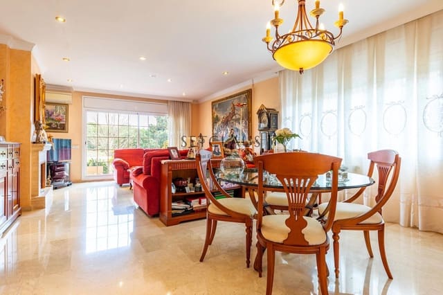 5 soveværelse Villa til salg i Premià de Dalt med swimmingpool garage - € 1.100.000 (Ref: 8873563)