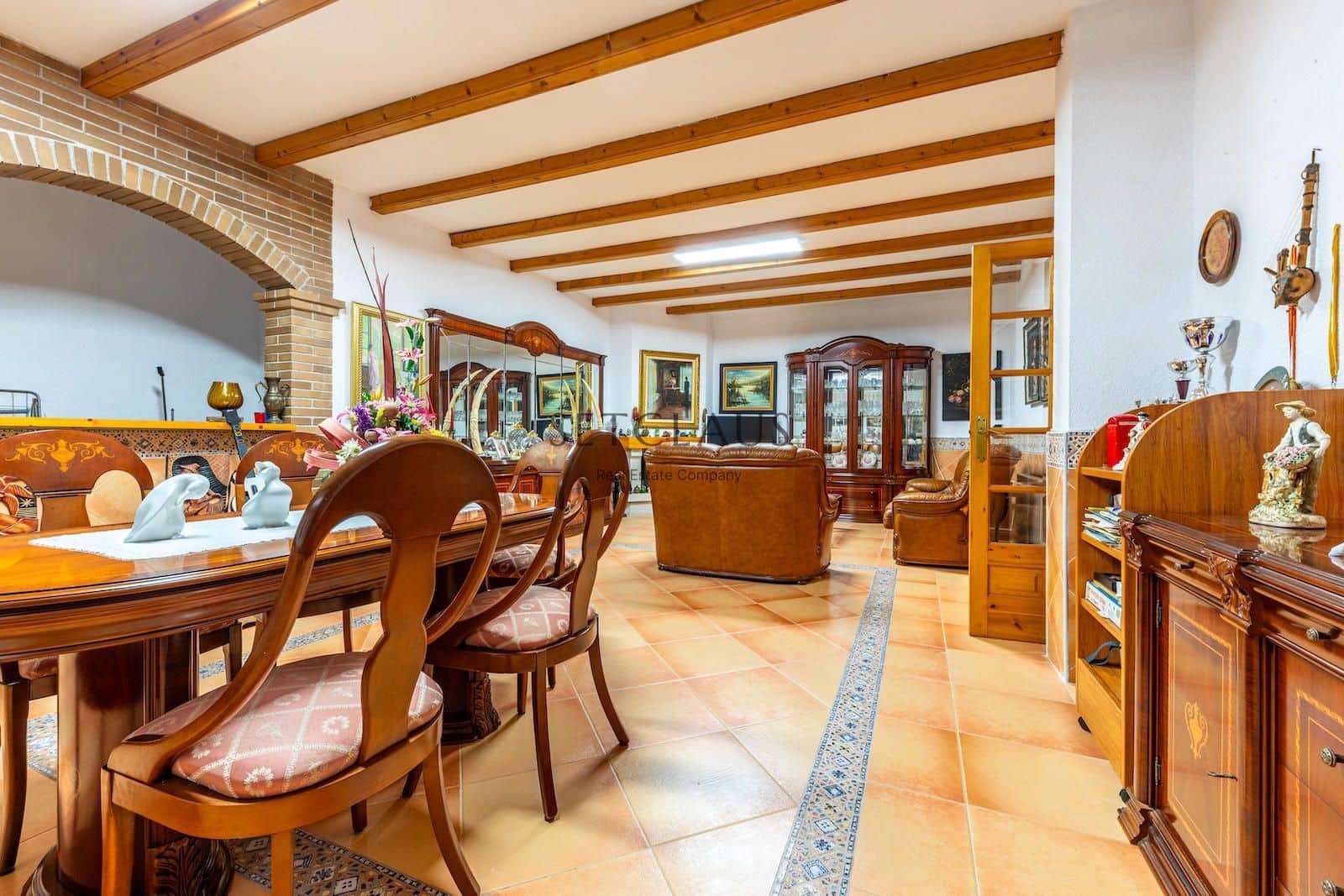 5 soveværelse Villa til salg i Premia de Dalt med swimmingpool garage - € 1.100.000 (Ref: 8873563)