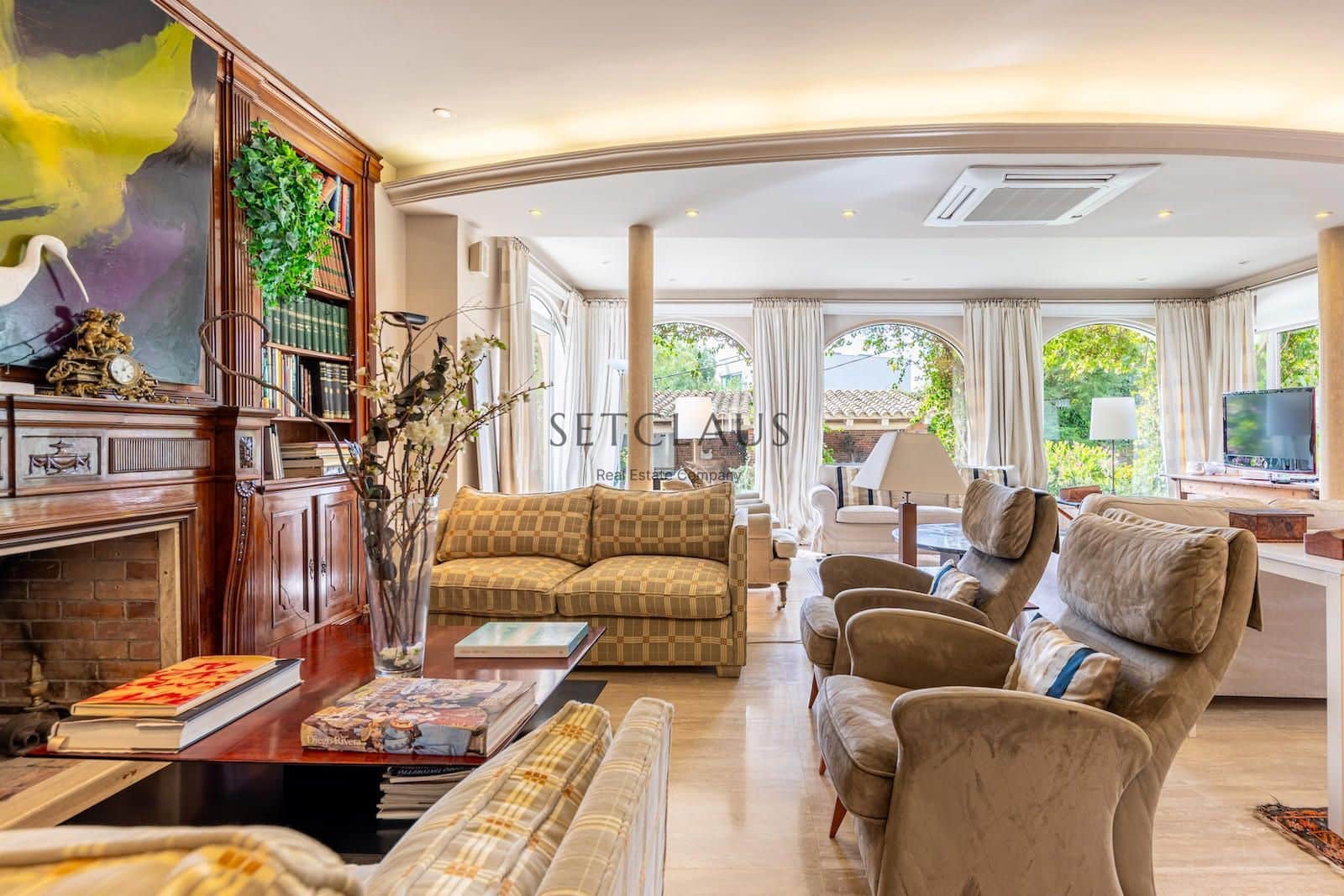 7 soverom Villa til salgs i El Masnou med svømmebasseng garasje - € 1 800 000 (Ref: 8898108)