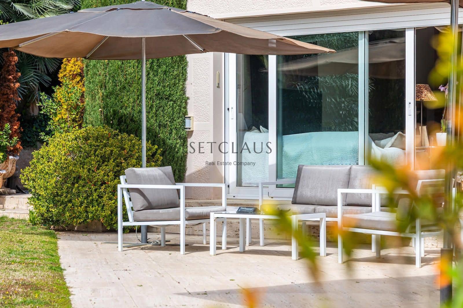 7 soverom Villa til salgs i El Masnou med svømmebasseng garasje - € 1 800 000 (Ref: 8898108)