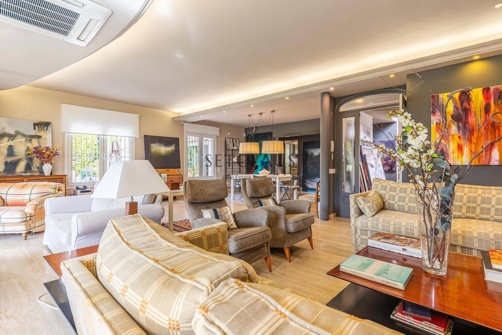 7 soverom Villa til salgs i El Masnou med svømmebasseng garasje - € 1 800 000 (Ref: 8898108)