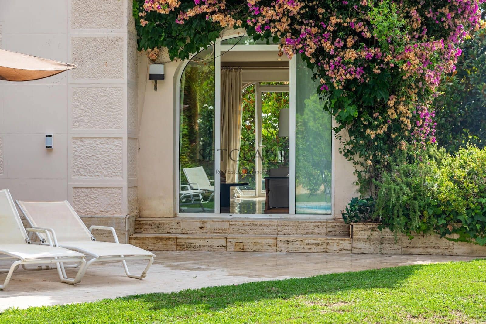 7 soverom Villa til salgs i El Masnou med svømmebasseng garasje - € 1 800 000 (Ref: 8898108)