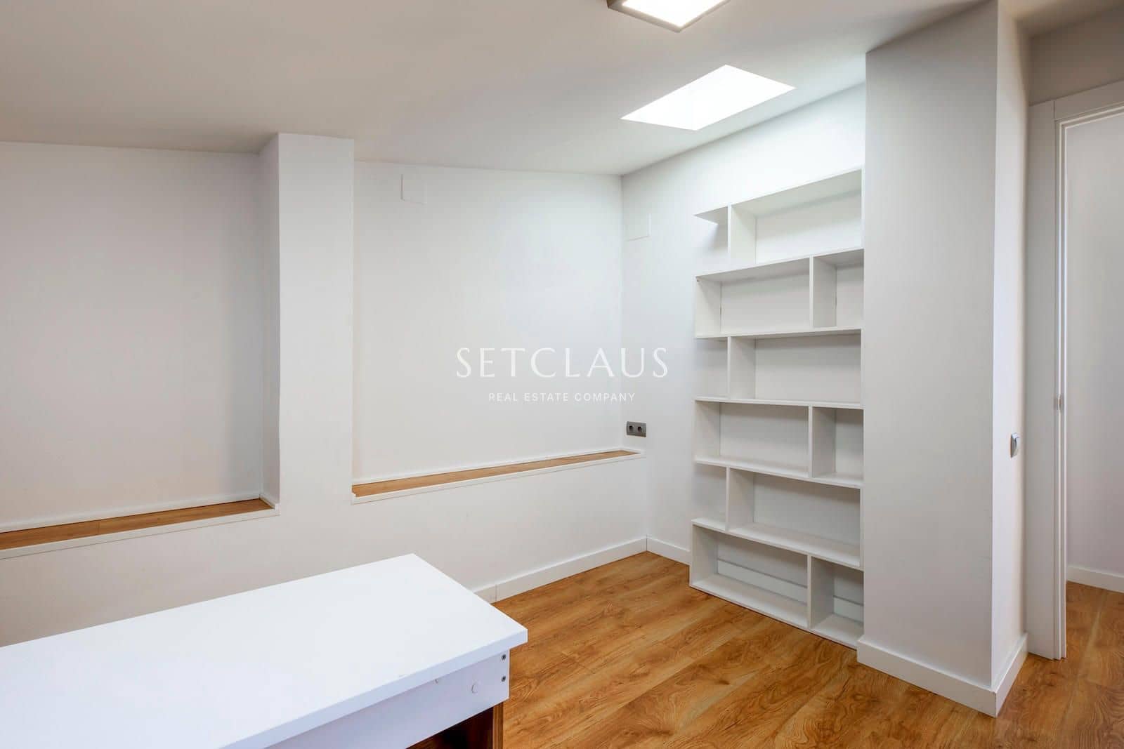 3 Zimmer Penthouse zu vermieten in Tiana mit Pool Garage - 1.900 € (Ref: 8923310)