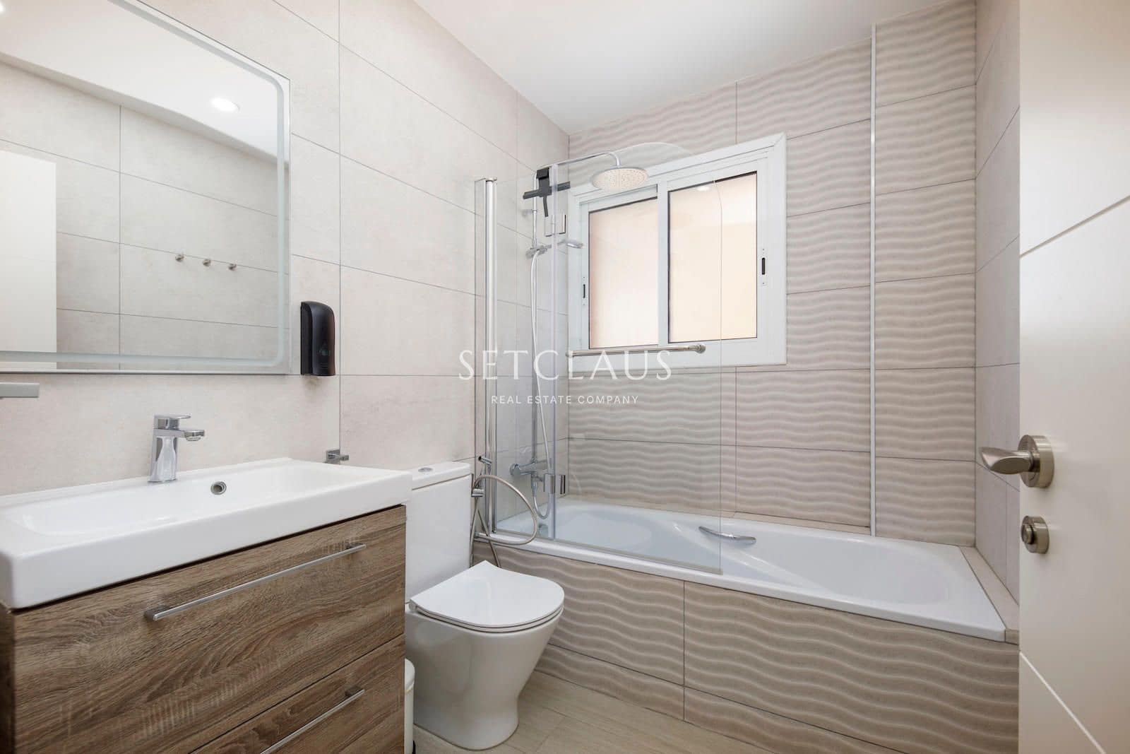 3 Zimmer Penthouse zu vermieten in Tiana mit Pool Garage - 1.900 € (Ref: 8923310)