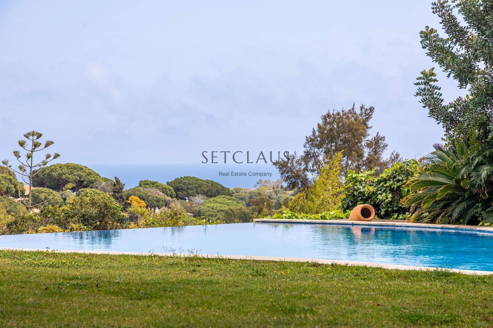 7 soveværelse Villa til leje i Sant Andreu de Llavaneres med swimmingpool - € 7.500 (Ref: 8930554)