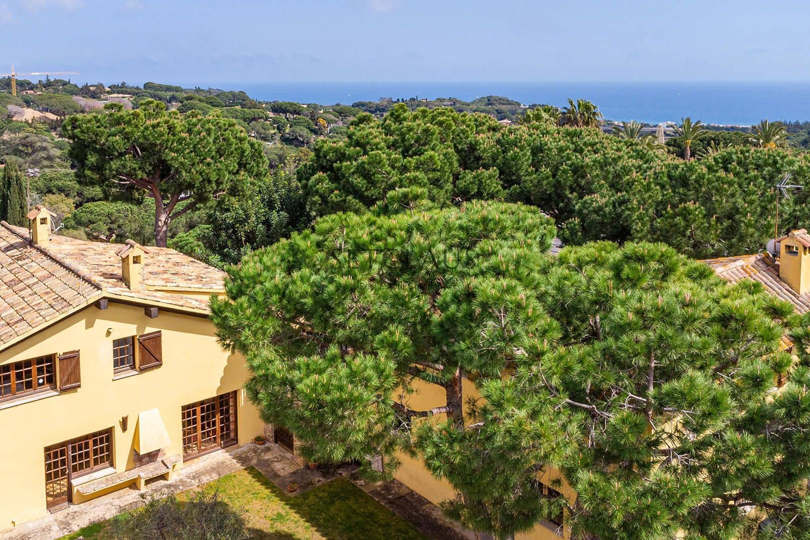 7 soveværelse Villa til leje i Sant Andreu de Llavaneres med swimmingpool - € 7.500 (Ref: 8930554)