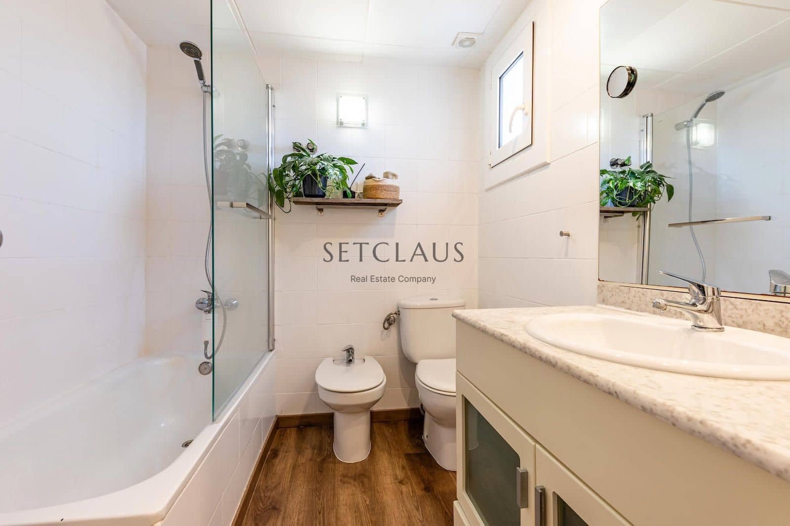 3 soveværelse Lejlighed til salg i Barcelona by - € 1.200.000 (Ref: 8953298)