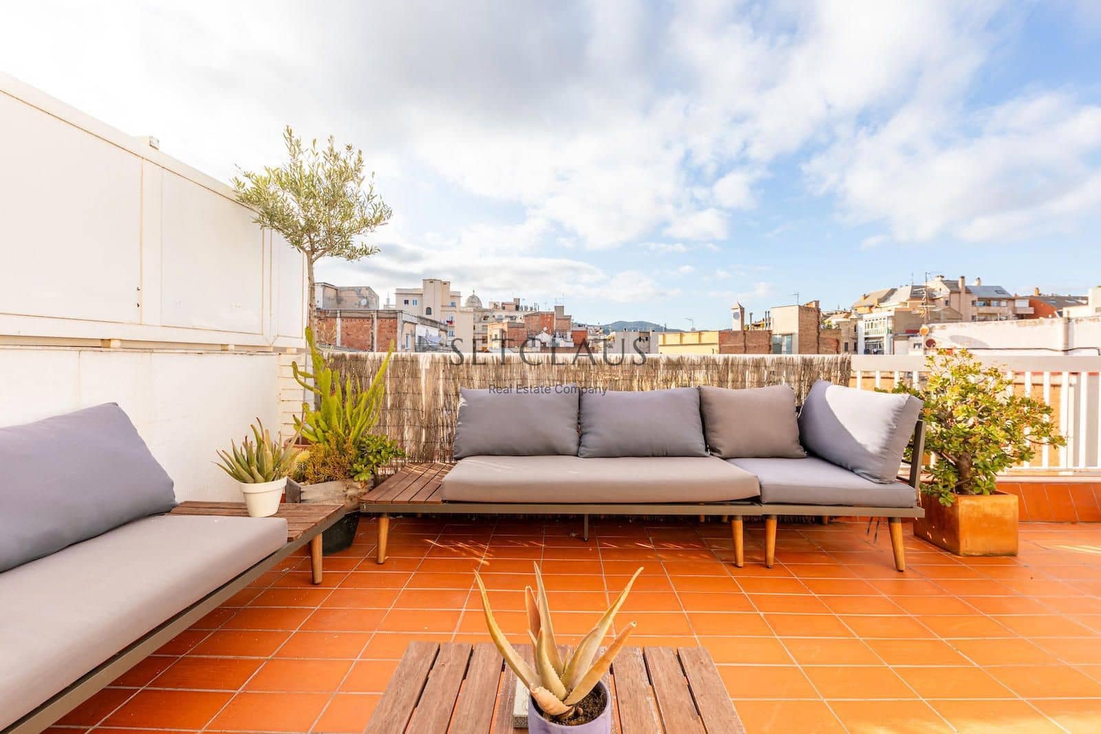 3 soveværelse Lejlighed til salg i Barcelona by - € 1.200.000 (Ref: 8953298)