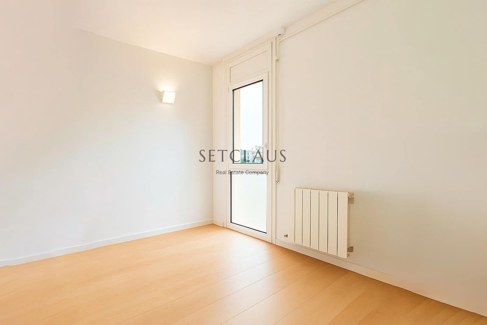 3 soveværelse Lejlighed til salg i Barcelona by - € 1.200.000 (Ref: 8953298)