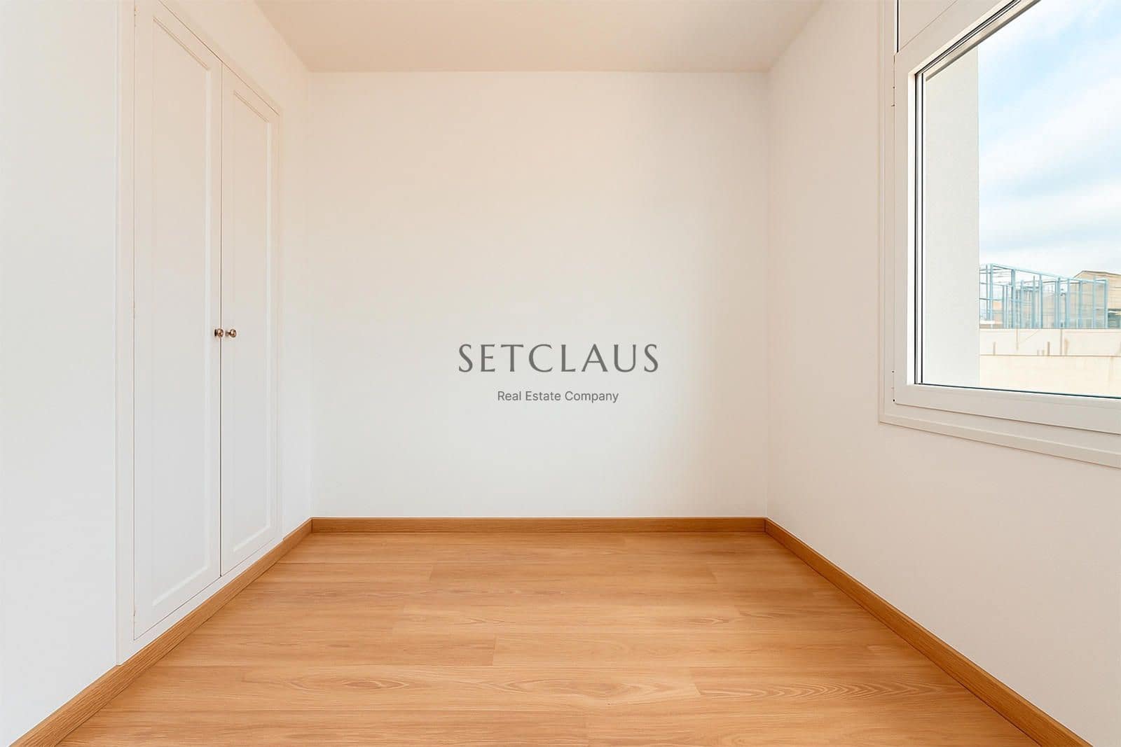 3 soveværelse Lejlighed til salg i Barcelona by - € 1.200.000 (Ref: 8953298)