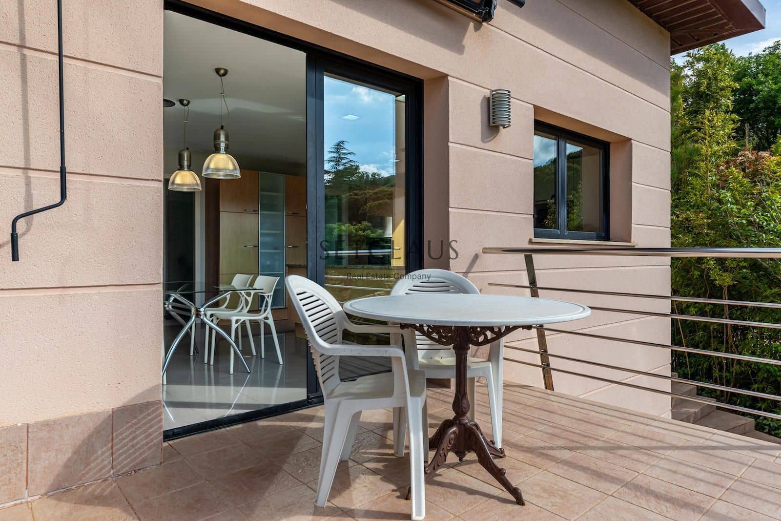 5 soveværelse Villa til salg i Vallromanes med swimmingpool garage - € 1.495.000 (Ref: 8969007)